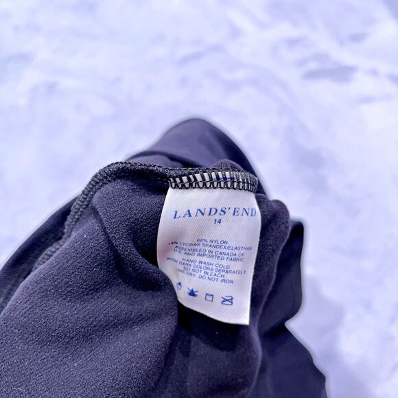 Lands End Activewear Shorts Black High Rise Dolphin Hem Quick Dry Womens Plus 18 - Picture 4 of 4